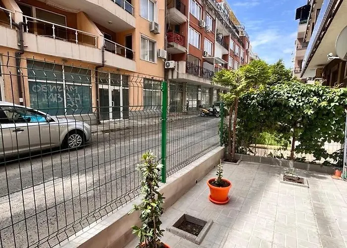 Gali- Beach&mud Therapy Апартамент *